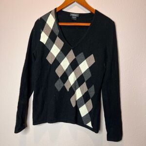 Lord and Taylor cashmere V-neck sweater featuring a partial argyle diamond patte